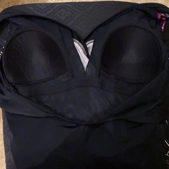 LONGITUDE (12) Floral Slimming bathing suit GUC!!! - Picture 9 of 9